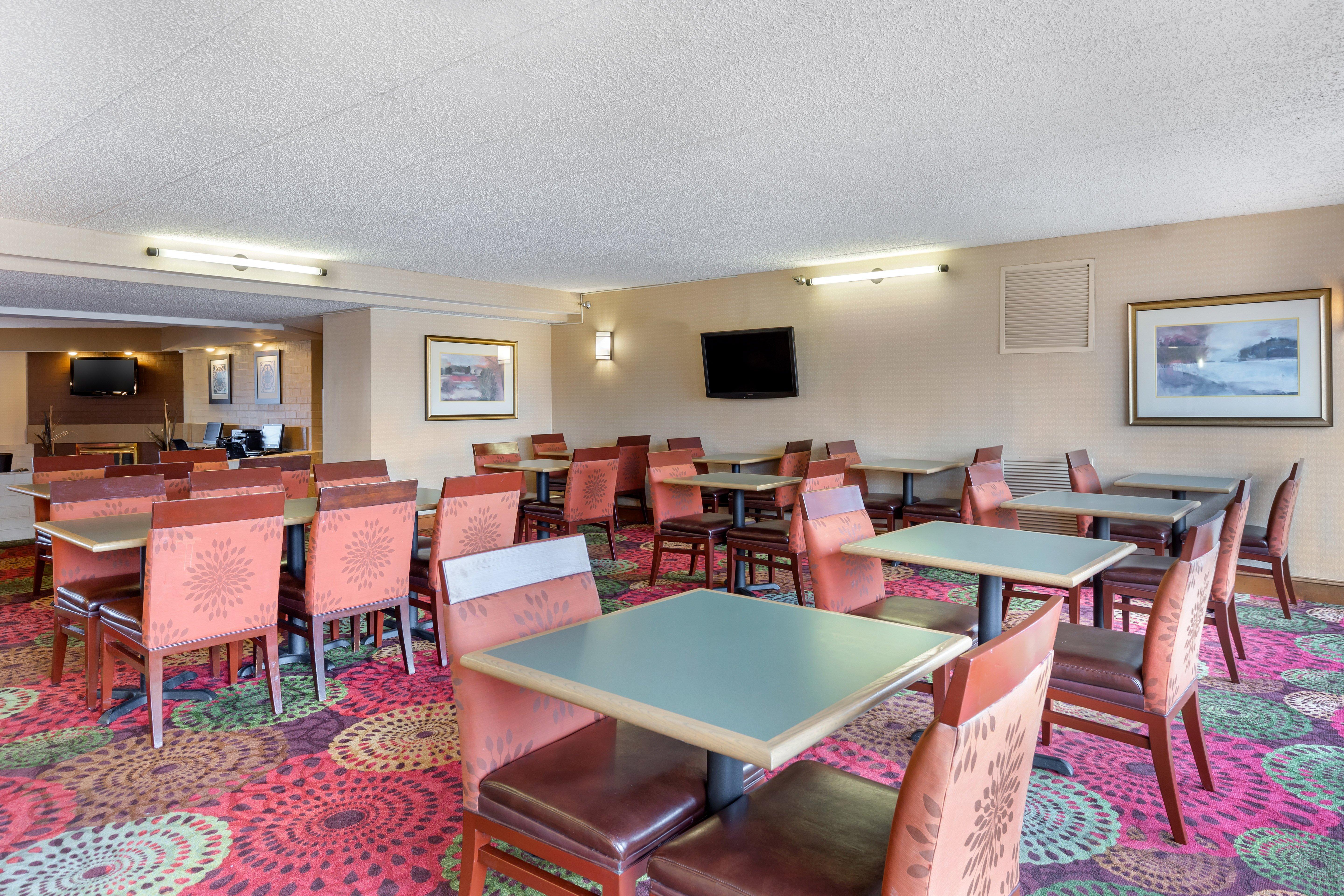 Holiday Inn Express Chicago-Downers Grove By Ihg Kültér fotó