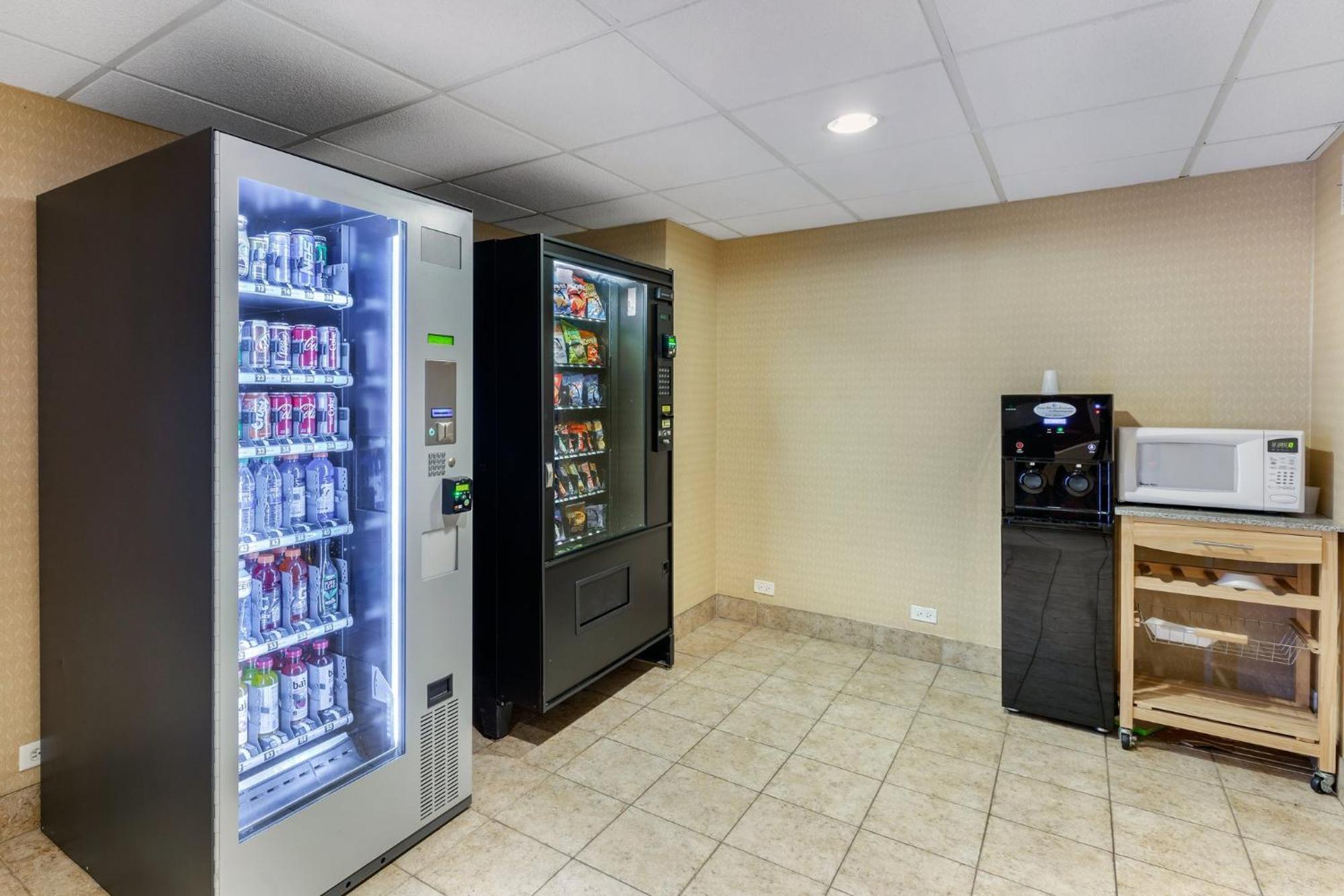 Holiday Inn Express Chicago-Downers Grove By Ihg Kültér fotó