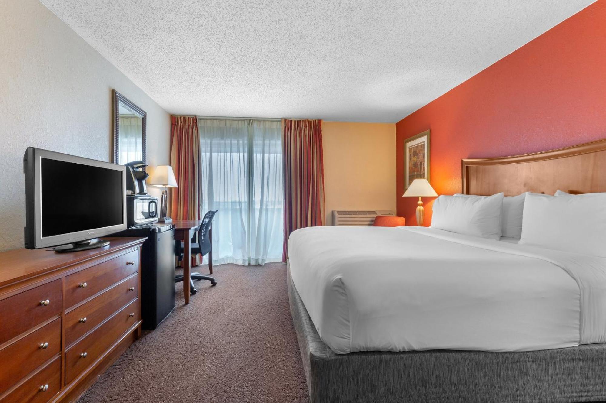 Holiday Inn Express Chicago-Downers Grove By Ihg Kültér fotó