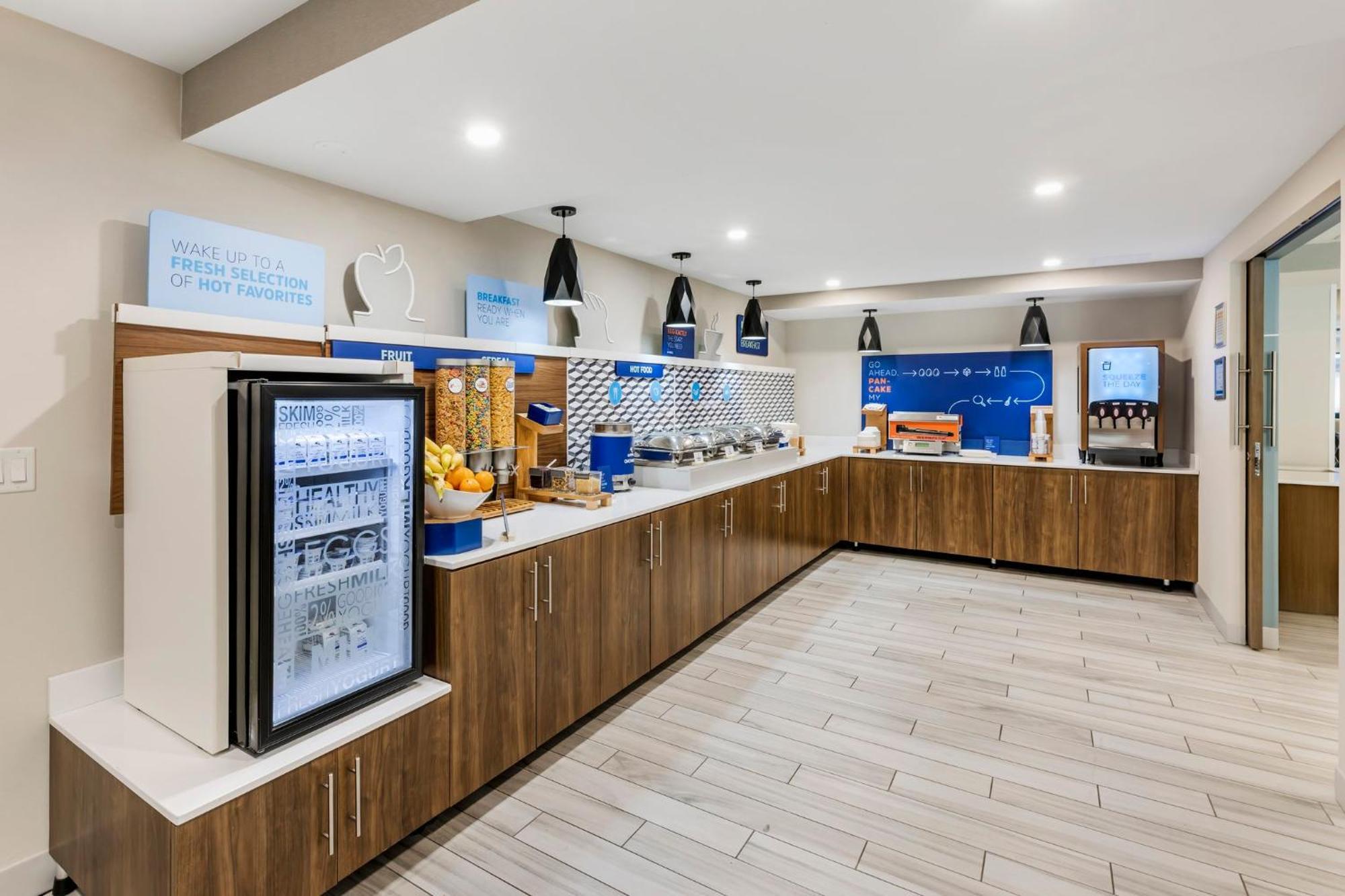 Holiday Inn Express Chicago-Downers Grove By Ihg Kültér fotó