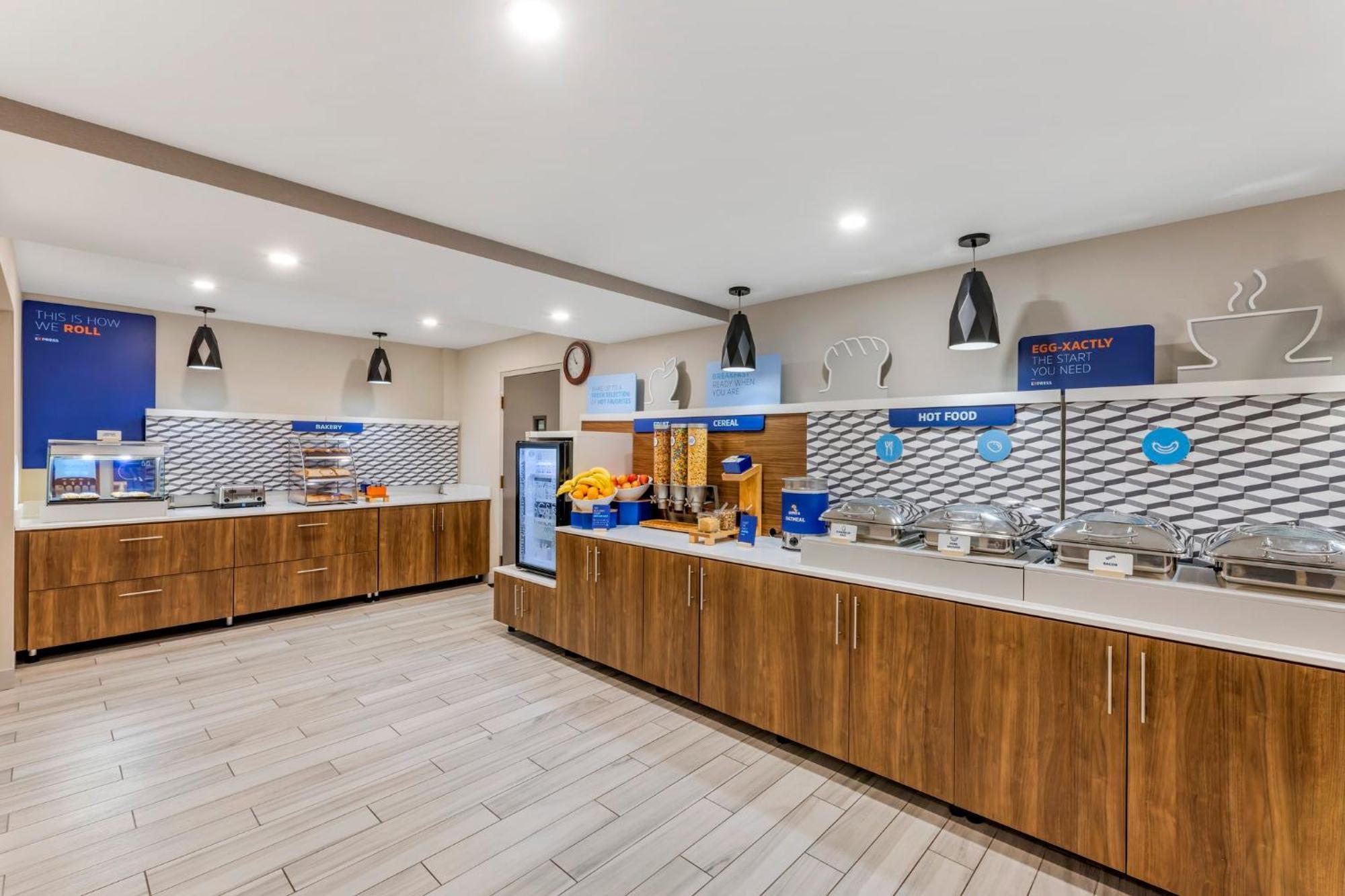 Holiday Inn Express Chicago-Downers Grove By Ihg Kültér fotó