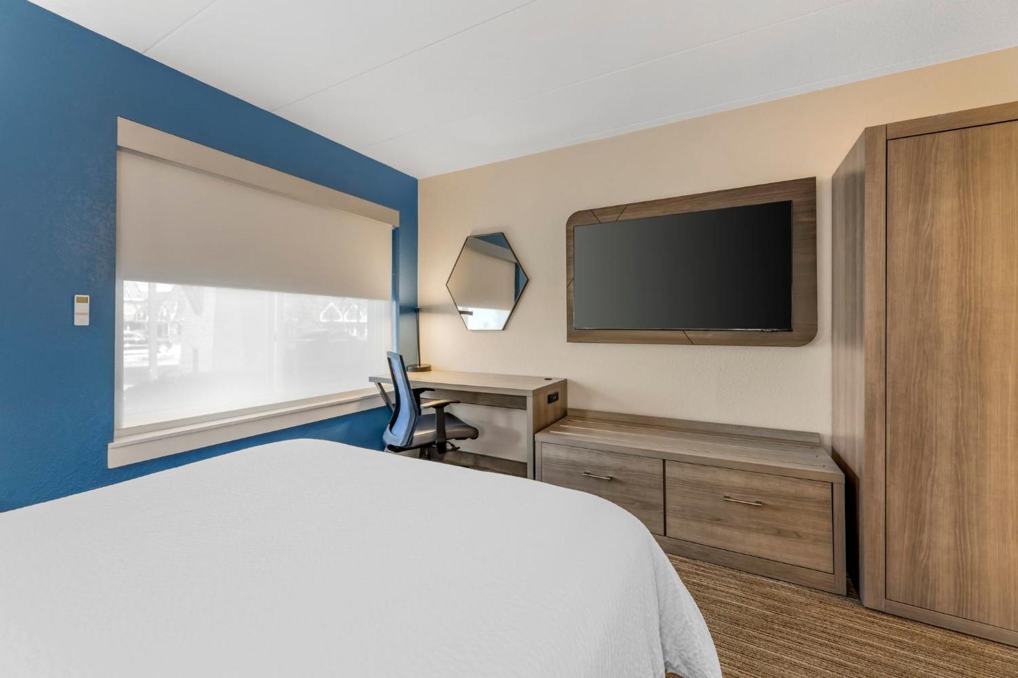 Holiday Inn Express Chicago-Downers Grove By Ihg Kültér fotó