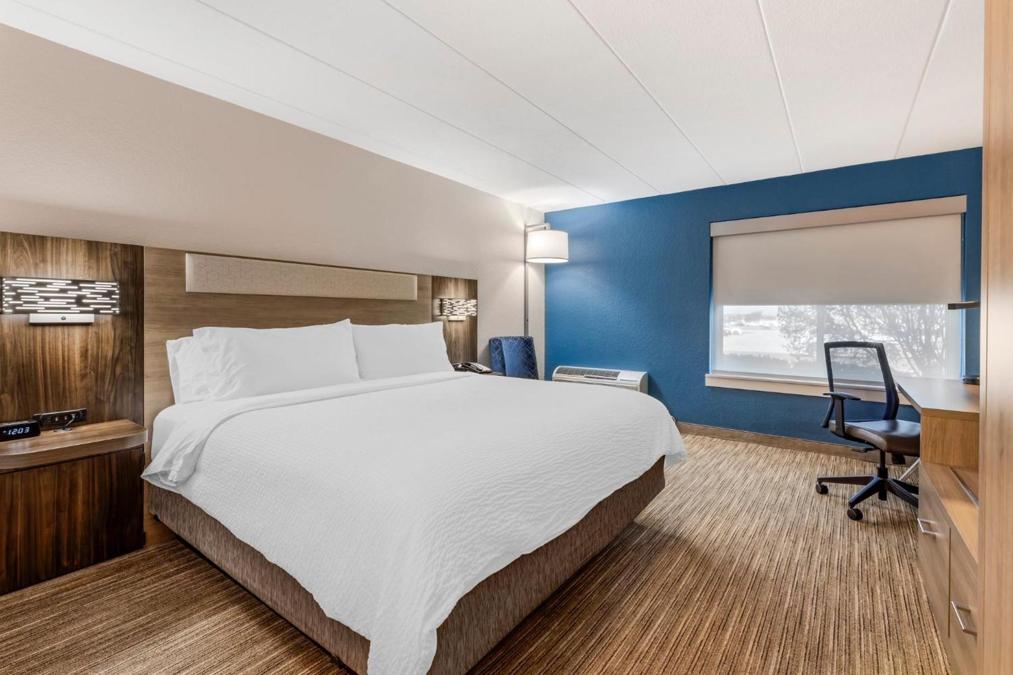 Holiday Inn Express Chicago-Downers Grove By Ihg Kültér fotó