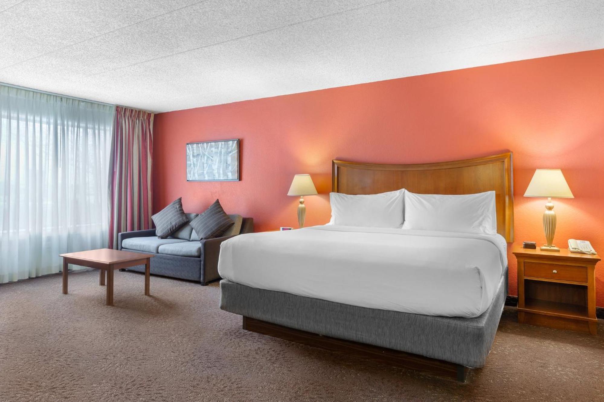 Holiday Inn Express Chicago-Downers Grove By Ihg Kültér fotó